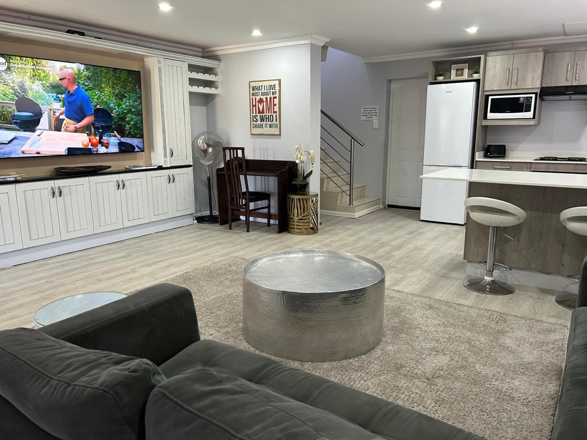 Sky Holiday House Източен Лондон Екстериор снимка
